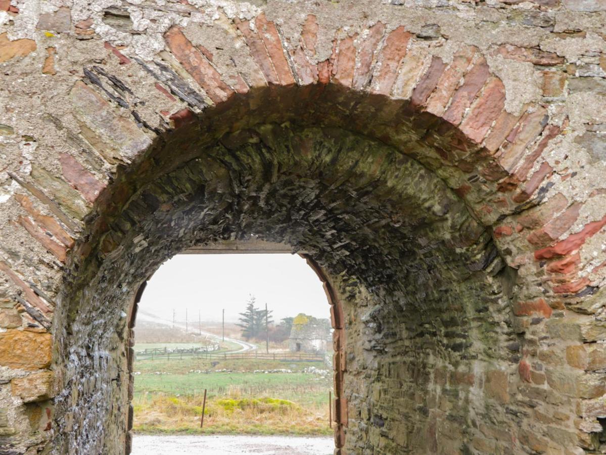 Freswick Castle Villa Exterior photo